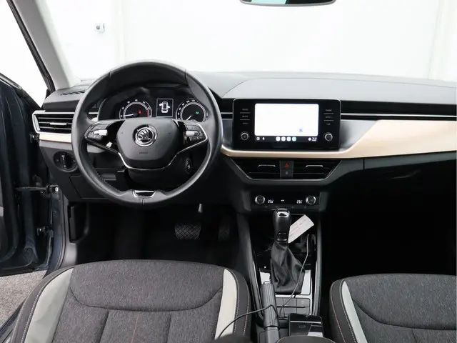 Škoda Kamiq 1.0 TSI Style/ lage km/ automaat! 2020 Benzine 10