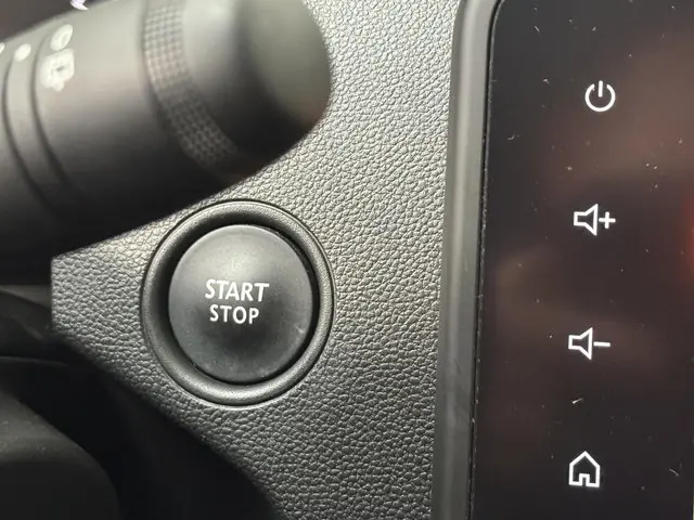 Dacia Duster 1.3 TCe 150 Extreme 2023 Benzine 35