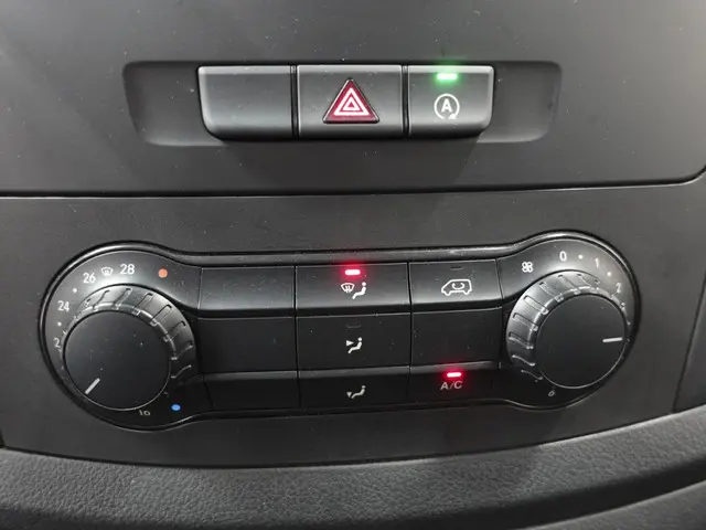 Mercedes-Benz Vito Functional Lang 2020 Diesel 26