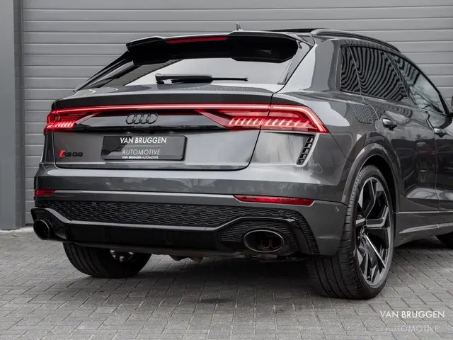 Audi RSQ8 4.0 TFSI V8 quattro 2021 Benzine 39