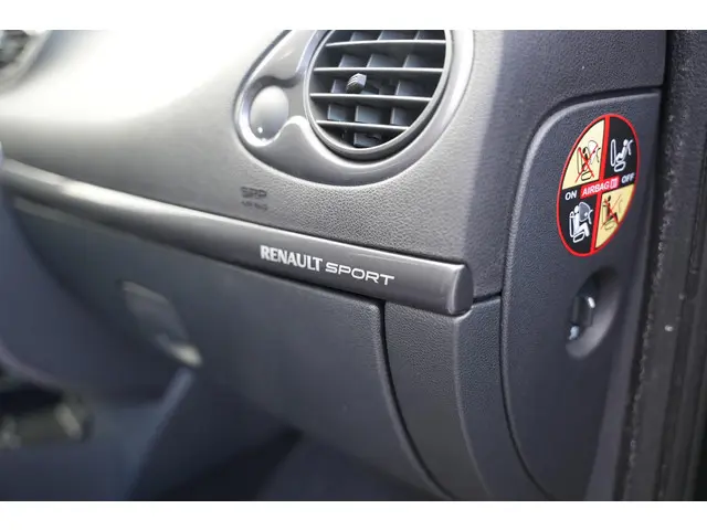 Renault Clio 2.0 RS 2013 Benzine 16