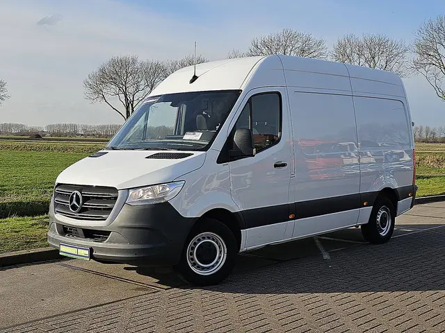 Mercedes-Benz Sprinter 317 2022 Diesel 2