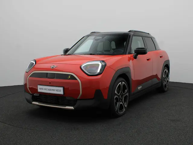 MINI Aceman SE Favoured XL 54.2 kWh 2025 Elektrisch 24