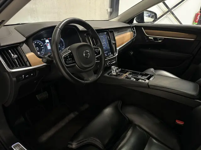 Volvo V90 2.0 T8 AWD Inscription 2019 Hybride Benzine 4