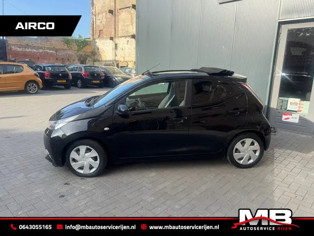 Toyota Aygo 1.0 VVT-i x-wave opendak 2016 Benzine 3