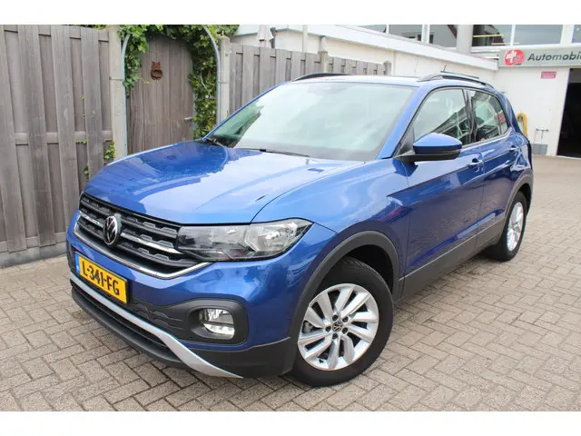 Volkswagen T-Cross 2