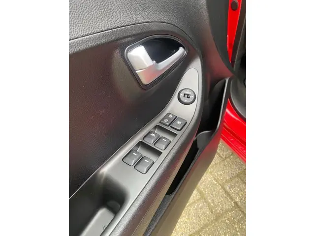 Kia Picanto 1.0 CVVT Comfort Pack 2015 Benzine 10