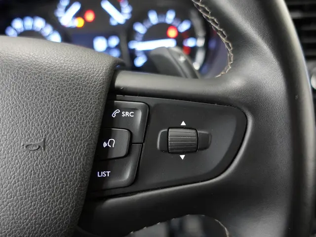 Opel Vivaro 2.0 BlueHDi 145PK L3 Automaat 2023 Diesel 14