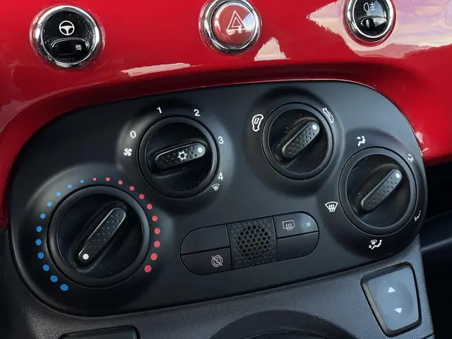 Fiat 500 1.0 TwinAir Ferrari Edition 2014 Benzine 16