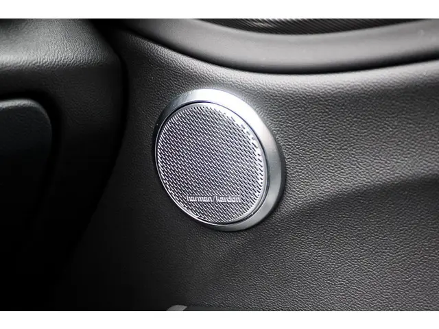 Alfa Romeo Giulia 2.0 Competizione 2023 Benzine 20