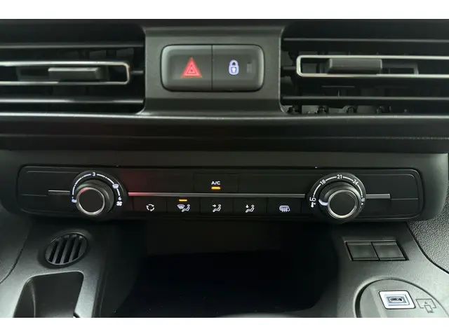 Peugeot Partner 1.5 BlueHDI Asphalt Long 2026 Diesel 23