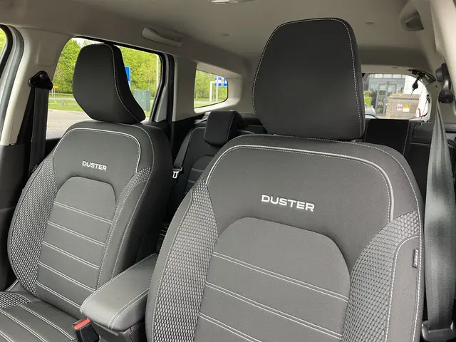 Dacia Duster TCe 130 Journey 2023 Benzine 16