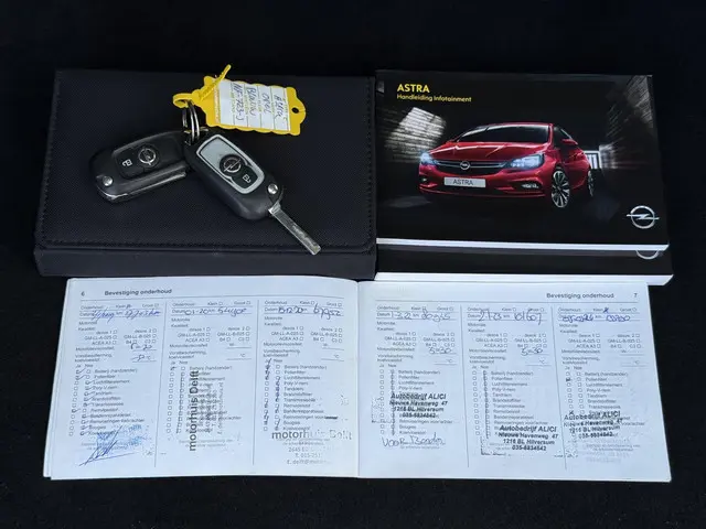 Opel Astra Sports Tourer 1.4 Business+ 2017 Benzine 29