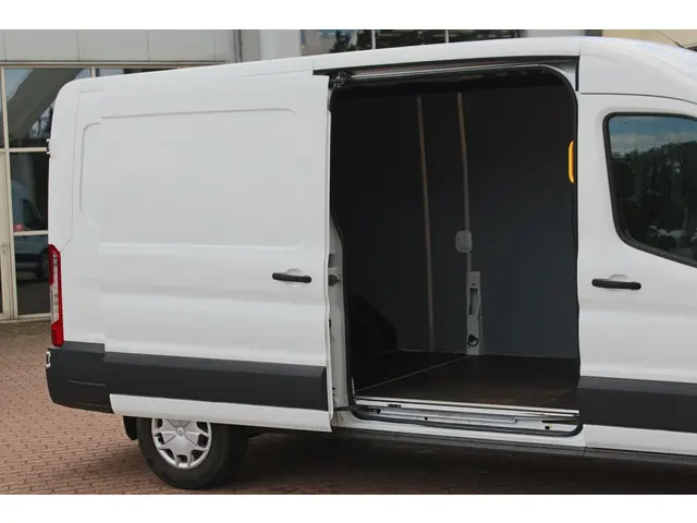 Ford Transit 350 2.0 TDCI L3H2 Trend 2019 Diesel 9