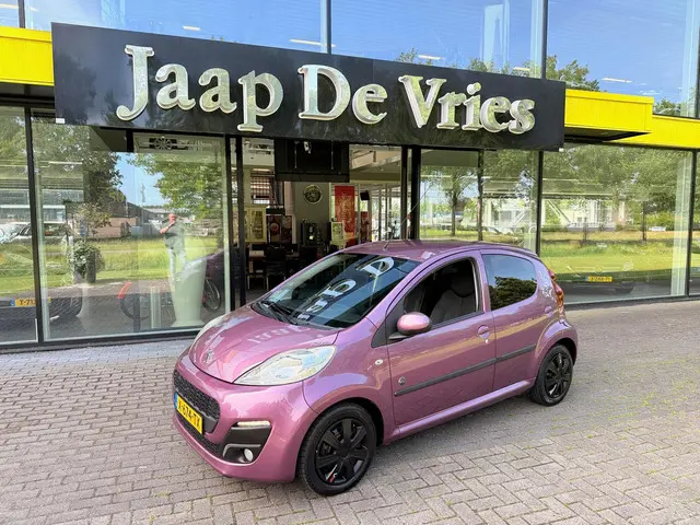 Peugeot 107 1.0 ENVI 2012 Benzine