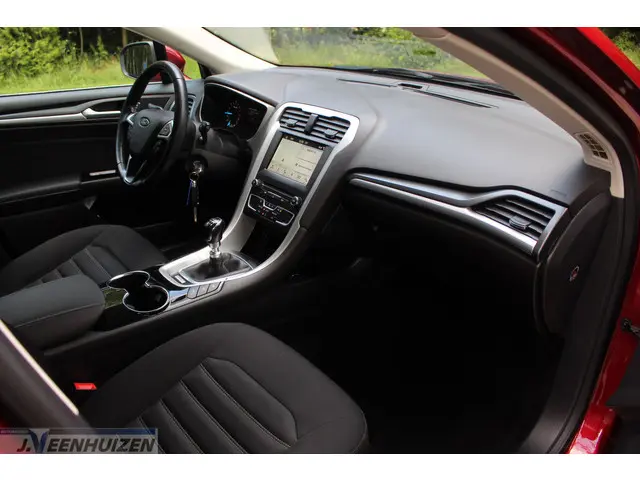 Ford Mondeo Wagon 1.5 TDCi Trend 2016 Diesel 12