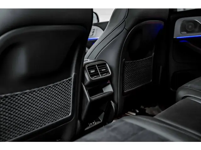 Mercedes-Benz GLE 450 2023 Benzine 50