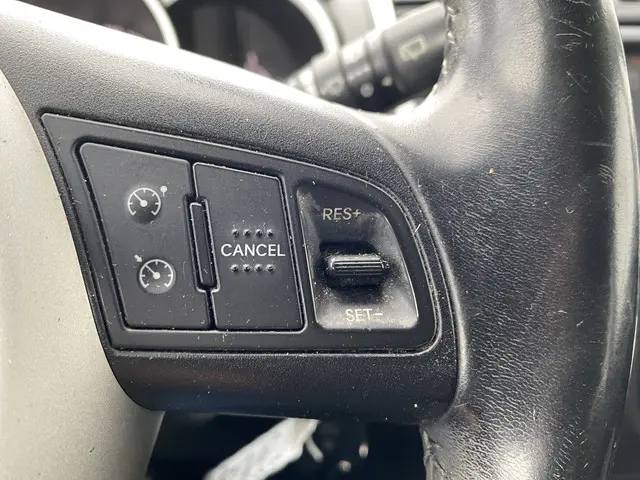 Kia Venga 1.4 CVVT ExecutiveLine 2014 Benzine 13