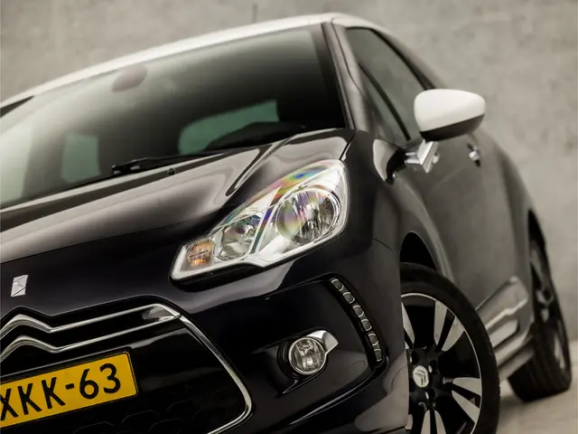 Citroën DS3 1.2 VTi So Chic 2014 Benzine 25