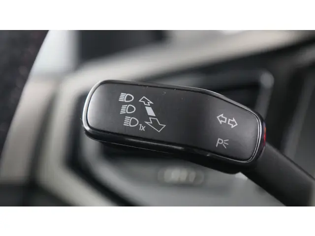 Volkswagen Polo 1.0 MPI 75pk Comfortline 2018 Benzine 23