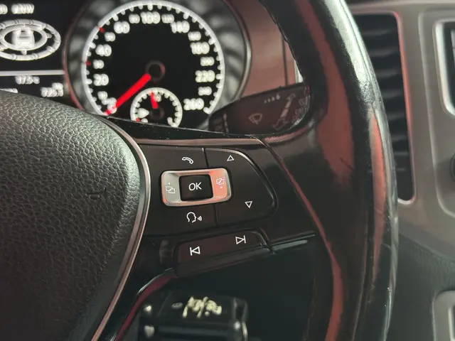 Volkswagen Golf Sportsvan 1.6 TDI Highline 2014 Diesel 35