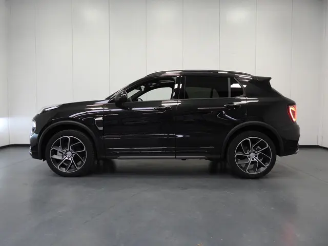 Lynk & Co 01 1.5 PHEV !NIEUW! BlackLine 2025 Hybride Benzine 2