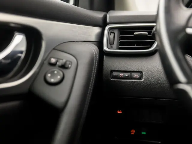 Nissan QASHQAI 1.2 Tekna Sport 2017 Benzine 25