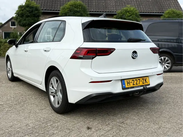 Volkswagen Golf 1.5 TSI LIFE 2020 Benzine 5