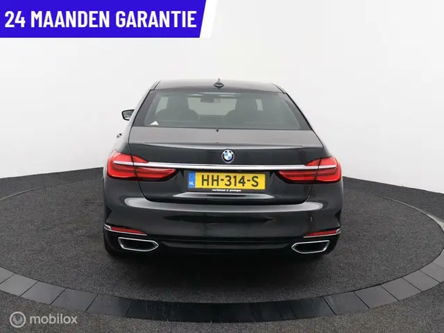 BMW 7 Serie 750Li xDrive High Executive 2015 Benzine 4