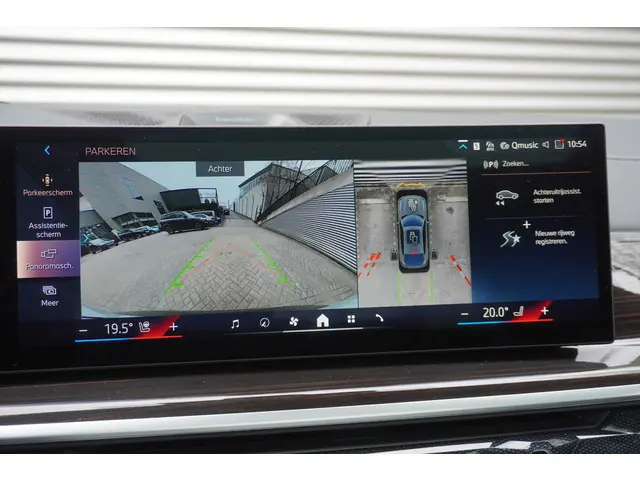 BMW X6 xDrive40i 2025 Benzine 18