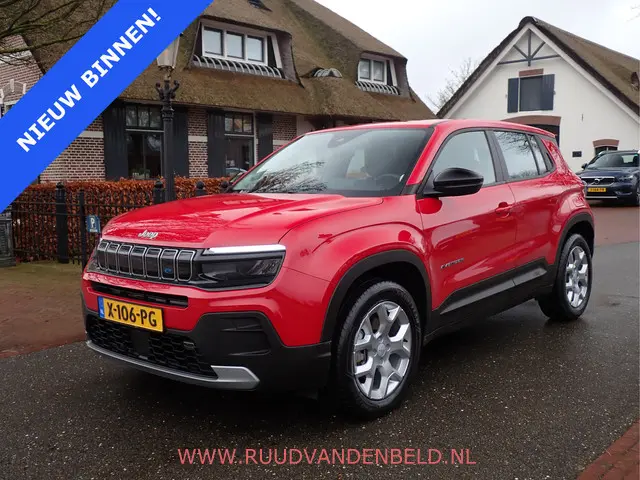 Jeep Avenger Altitude 54kWh 2024 Elektrisch