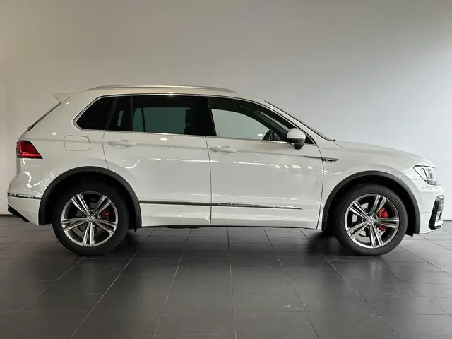 Volkswagen Tiguan 2.0 TSI 4Motion Highline 2017 Benzine 16