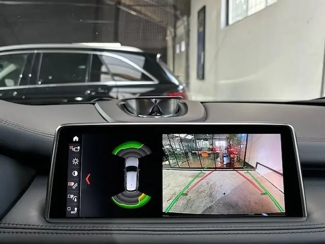 BMW X5 xDrive35i High Executive 2018 Benzine 24