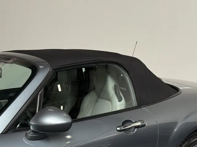 Mazda MX-5 1.8 Kaminari 2012 Benzine 34