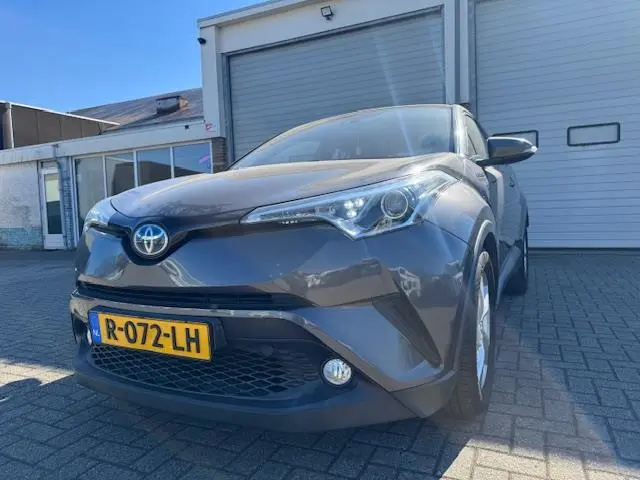 Toyota C-HR 1.8 Hybrid Dynamic 2018 Hybride Benzine 2