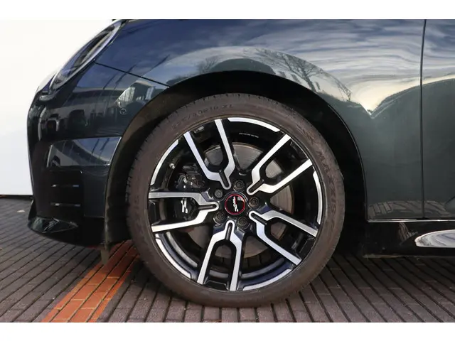 MINI 3-Deurs Cooper E 2024 Elektrisch 13