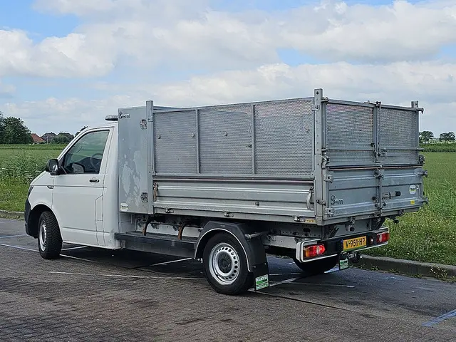 Volkswagen Transporter 2.0 TDI 2017 Diesel 6