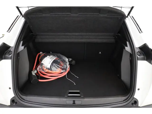 Peugeot e-2008 EV Allure Pack 50 kWh 2022 Elektrisch 13