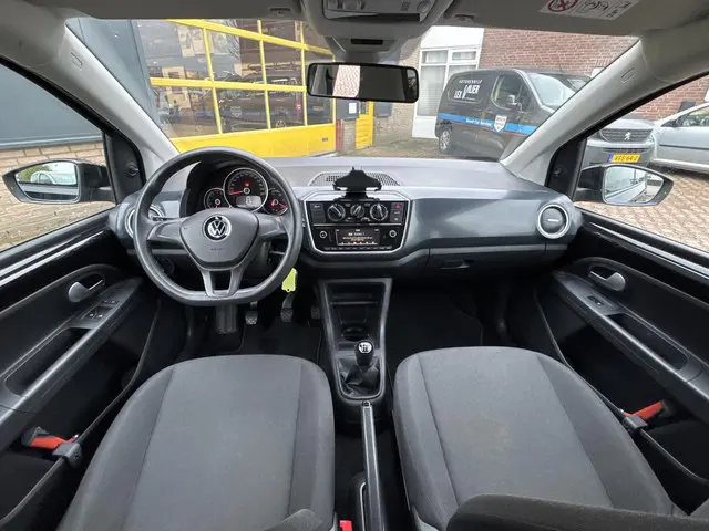 Volkswagen up! 1.0 2020 Benzine 17