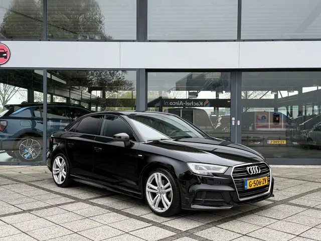 Audi A3 Limousine Aut. 35 TFSI CoD S-Line 2020 Benzine 2