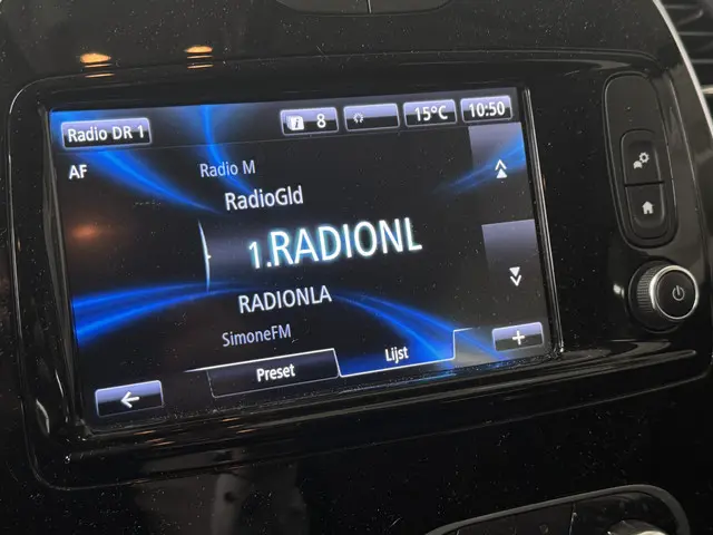 Renault Captur 0.9 TCe Intens 2017 Benzine 25