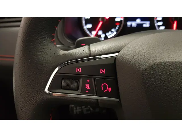 SEAT Ibiza 1.0 TSI 110pk DSG FR 2021 Benzine 18