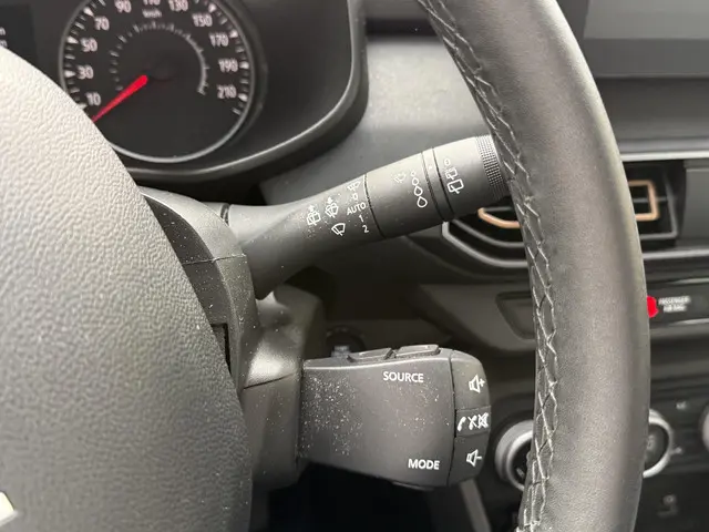 Dacia Sandero 1.0 TCe 90 Comfort 2024 Benzine 30