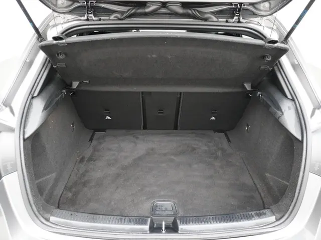 Mercedes-Benz A-Klasse 200 AMG Line 2023 Benzine 11