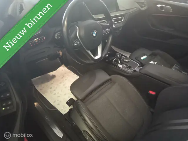 BMW 1 Serie 118i M Sport Edition 2020 Benzine 4