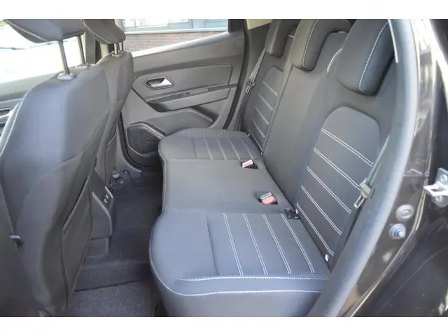 Dacia Duster 1.0 TCe Bi-Fuel Prestige 2022 LPG/Gas 11