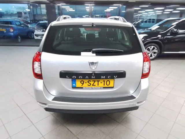 Dacia Logan MCV 0.9 TCe Prestige 2014 Benzine 3