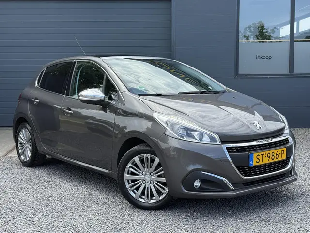 Peugeot 208 1.2 PureTech Allure 2018 Benzine 4