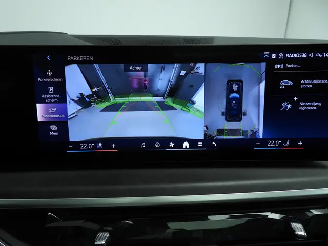 BMW X7 xDrive40i 2023 Benzine 43