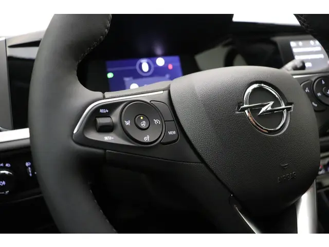 Opel Grandland 1.2 Turbo GS 2024 Benzine 26